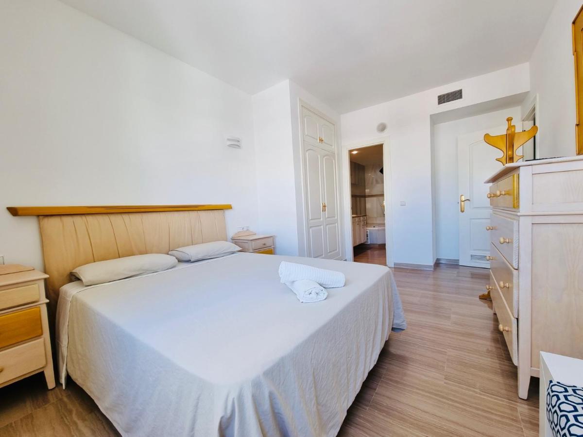G&G Isla Marina Puerto Apartman Benalmádena Kültér fotó