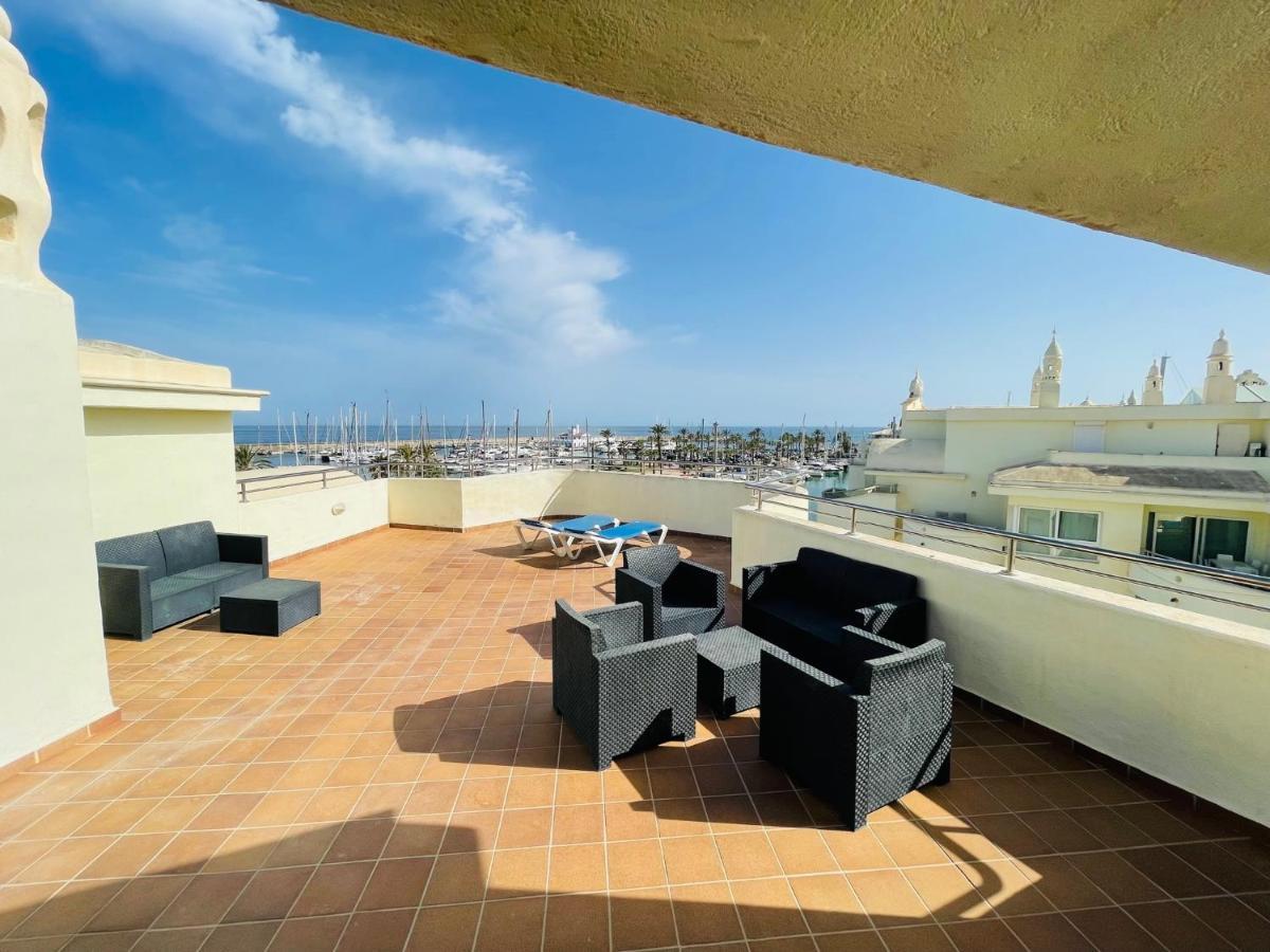 G&G Isla Marina Puerto Apartman Benalmádena Kültér fotó